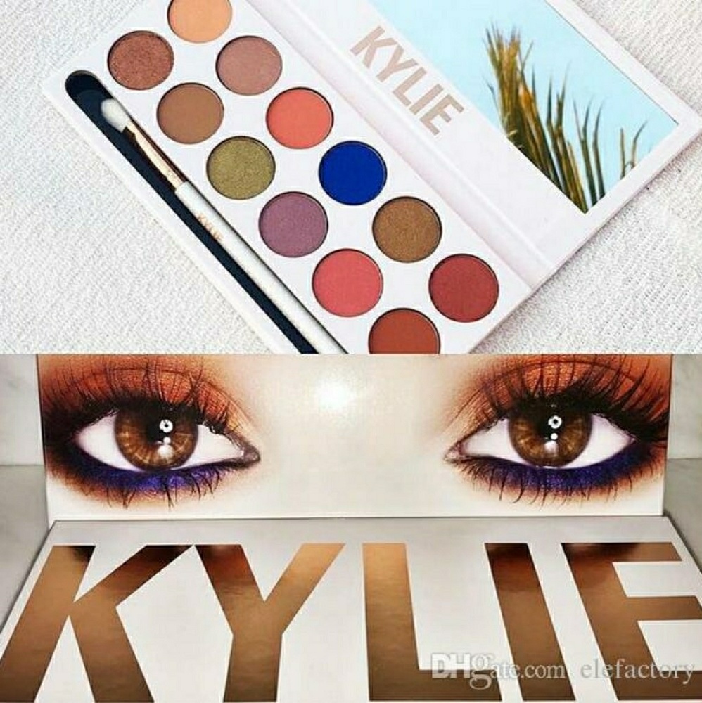 Kylie-Pressed Powder Eyeshadow